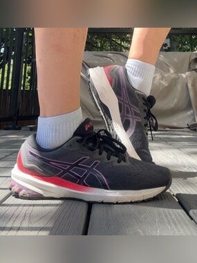 Asics Women’s Black Running Shoes with Purple & Red Accents